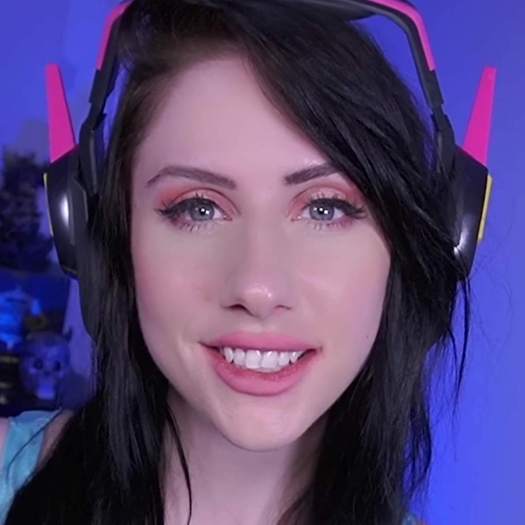 Leyna ASMR